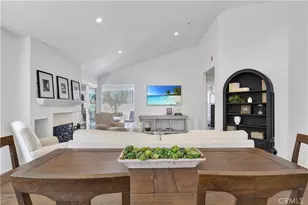 718 Via Nublado, San Clemente, CA 92672 - Photo 7