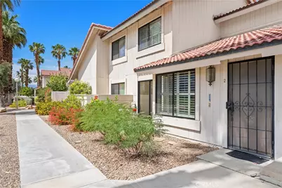 2010 Lawrence Crossley, Palm Springs, CA 92264 - Photo 3