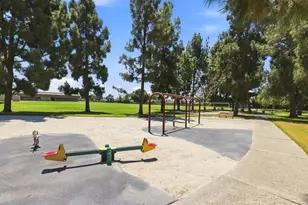 4821 Lori Ann, Irvine, CA 92604 - Photo 45