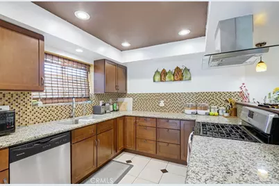 500 N Hanover, Anaheim, CA 92801 - Photo 17