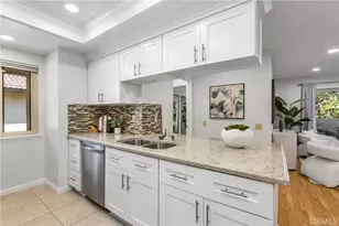 25183 Oak Canyon, Lake Forest, CA 92630 - Photo 9