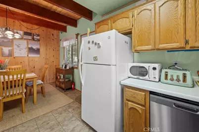 560 Lakewood Lane, Big Bear Lake, CA 92315 - Photo 17