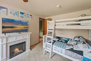560 Lakewood Ln, Big Bear Lake, CA 92315 - Photo 13