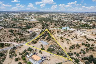 6861 Oak Hill Rd, Oak Hills, CA 92344 - Photo 31
