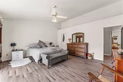 6861 Oak Hill Road, Oak Hills, CA 92344 - Photo 17