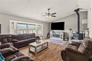 6861 Oak Hill Rd, Oak Hills, CA 92344 - Photo 5