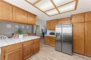 6861 Oak Hill Rd, Oak Hills, CA 92344 - Photo 11