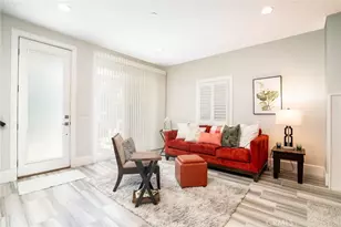 129 Dolphin, Seal Beach, CA 90740 - Photo 7