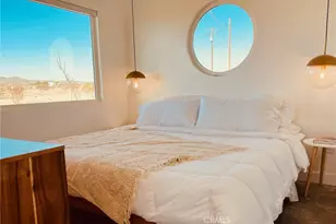 60654 Mitch Ln, Landers, CA 92285 - Photo 19