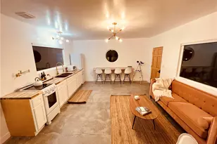 60654 Mitch Ln, Landers, CA 92285 - Photo 7