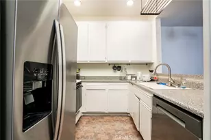 640 W 4th, Long Beach, CA 90802 - Photo 11