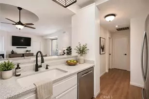 640 W 4th, Long Beach, CA 90802 - Photo 13