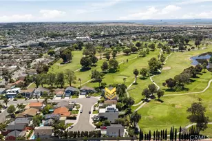 16541 Charleyville, Huntington Beach, CA 92649 - Photo 41