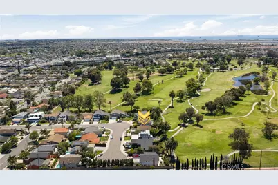 16541 Charleyville, Huntington Beach, CA 92649 - Photo 49