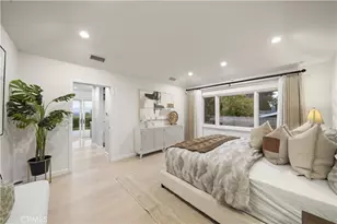 16935 Esquira Pl, Encino, CA 91436 - Photo 19