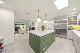 16935 Esquira Pl, Encino, CA 91436 - Photo 13