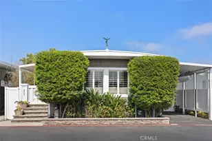 264 Mayflower, Newport Beach, CA 92660 - Photo 5