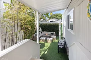 264 Mayflower, Newport Beach, CA 92660 - Photo 33