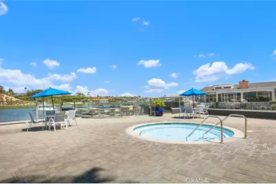 264 Mayflower, Newport Beach, CA 92660 - Photo 55