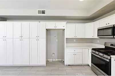 39921 Spicewood, Murrieta, CA 92562 - Photo 9