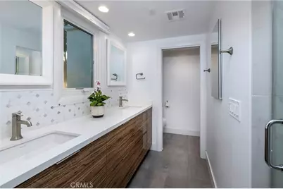 3242 Falkland, Huntington Beach, CA 92649 - Photo 37