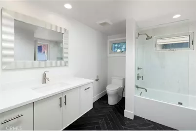 3242 Falkland, Huntington Beach, CA 92649 - Photo 31