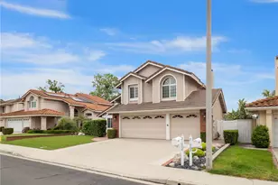 21052 Kensington Ln, Lake Forest, CA 92630 - Photo 3