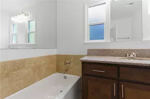 17363 Saticoy St, Northridge, CA 91325 - Photo 19
