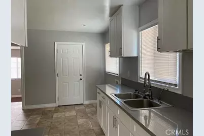 431 W 78th, Los Angeles, CA 90003 - Photo 5