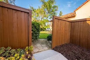 26 Seton, Irvine, CA 92612 - Photo 23