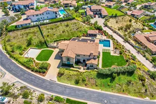 8461 Hinterland Dr, San Diego, CA 92127 - Photo 49