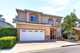 137 The Masters Cir, Costa Mesa, CA 92627 - Photo 57
