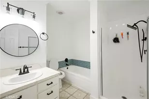 1602 N King Street #Apt#D4, Santa Ana, CA 92706 - Photo 19