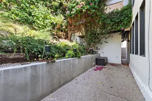 8179 Mannix, Los Angeles, CA 90046 - Photo 29