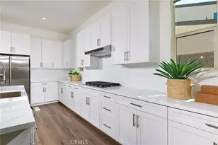 15936 Conservatory Dr, Fontana, CA 92336 - Photo 13