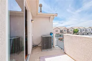 36338 Cinzia, Winchester, CA 92596 - Photo 17