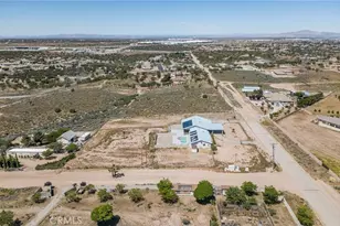 6748 Coriander, Oak Hills, CA 92344 - Photo 69