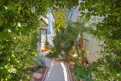12 Hawaii, Aliso Viejo, CA 92656 - Photo 7