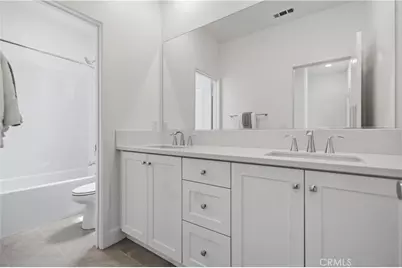 208 Yerba, Irvine, CA 92618 - Photo 31
