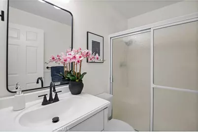 305 Coral Reef #4, Huntington Beach, CA 92648 - Photo 23
