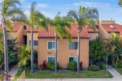 305 Coral Reef #4, Huntington Beach, CA 92648 - Photo 3
