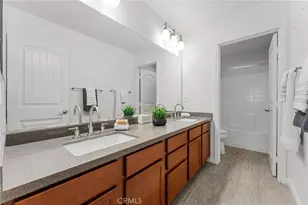 9556 Harvest Vista Dr, Rancho Cucamonga, CA 91730 - Photo 17