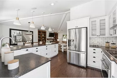 980 Bluebird Canyon, Laguna Beach, CA 92651 - Photo 15