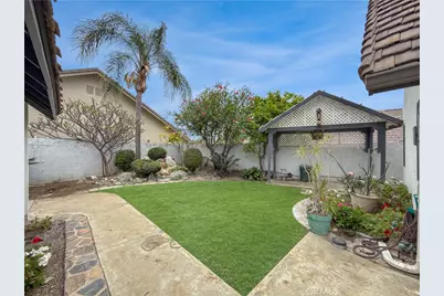 1571 N Santiago Boulevard, Orange, CA 92867 - Photo 23