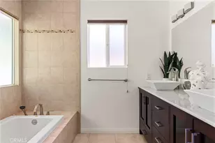 13927 Otsego St, Sherman Oaks, CA 91423 - Photo 15