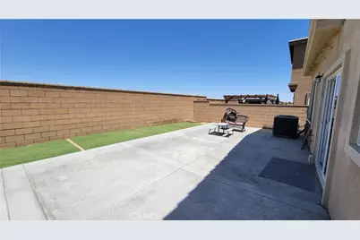 12892 Claremore, Victorville, CA 92392 - Photo 27