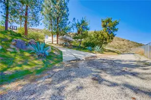 39100 Saddle Ridge, Hemet, CA 92543 - Photo 7