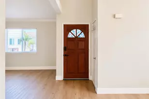 729 S Knott, Anaheim, CA 92804 - Photo 3