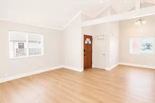 729 S Knott, Anaheim, CA 92804 - Photo 7