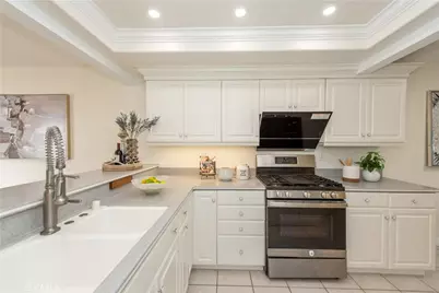 19 Alabaster, Irvine, CA 92614 - Photo 11
